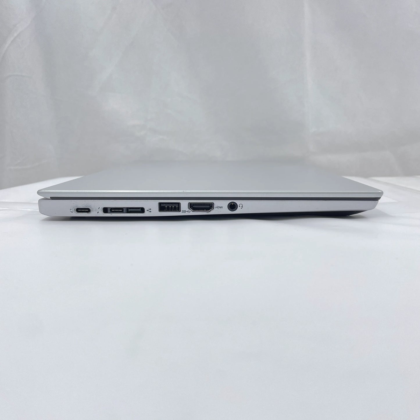 【中古Bランク】NEC VersaPro PC-VKT16BFG61N4 Core i5 8250U/メモリ8GB/SSD 256GB/12.5インチ/Windows 11 Pro