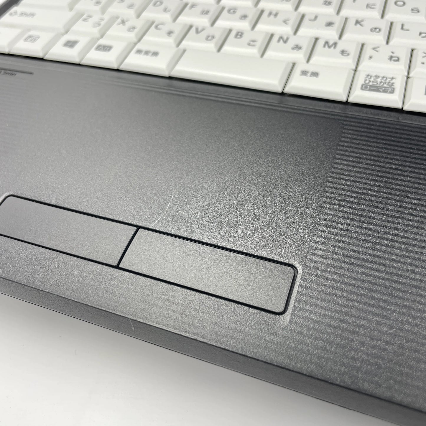 【中古Bランク】富士通 LIFEBOOK A5510/DX Core i3 10110U/メモリ8GB/SSD 256GB/15.6インチ/DVD-MULTI/Windows 11 Pro