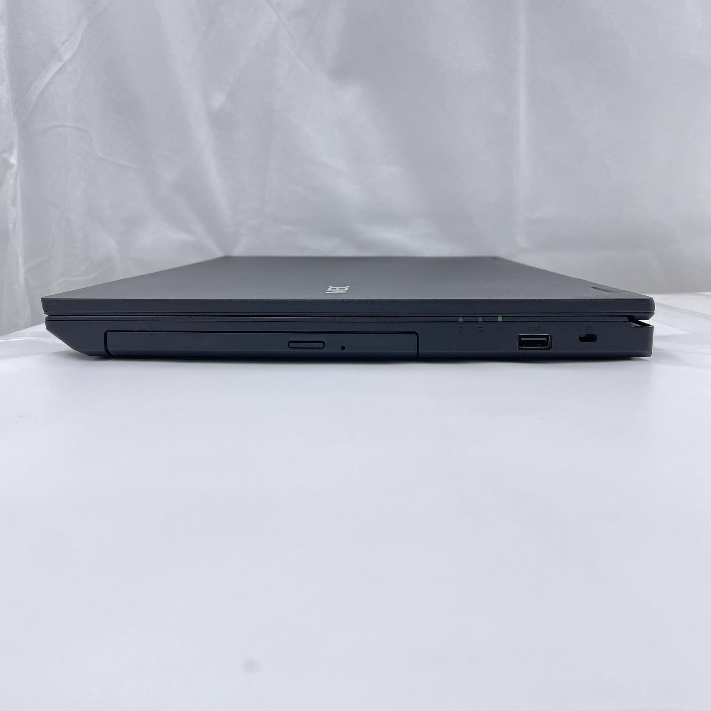 【中古Aランク】NEC VersaPro PC-VUT16FBGS3R9 Core i5 10210U/メモリ8GB/SSD 256GB/15.6インチ/DVD-MULTI/Windows 11 Pro