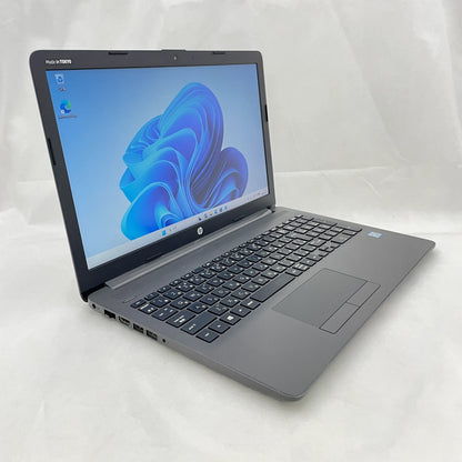【中古Aランク】HP 250 G7 Core i5 8265U/メモリ 8GB/SSD 256GB/15.6インチ/DVD-MULTI/Windows 11 Pro