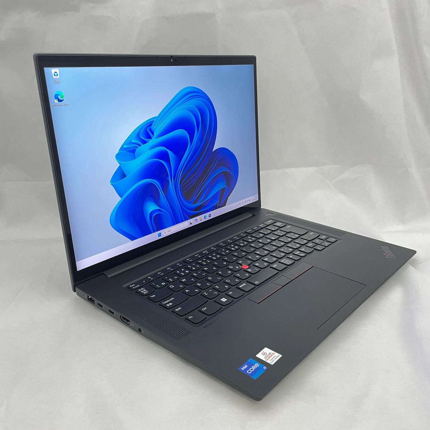【中古Aランク】Lenovo ThinkPad P1 Gen 4 Core i7 11800H/メモリ 16GB/SSD 512GB/16インチ/Windows 11 Pro