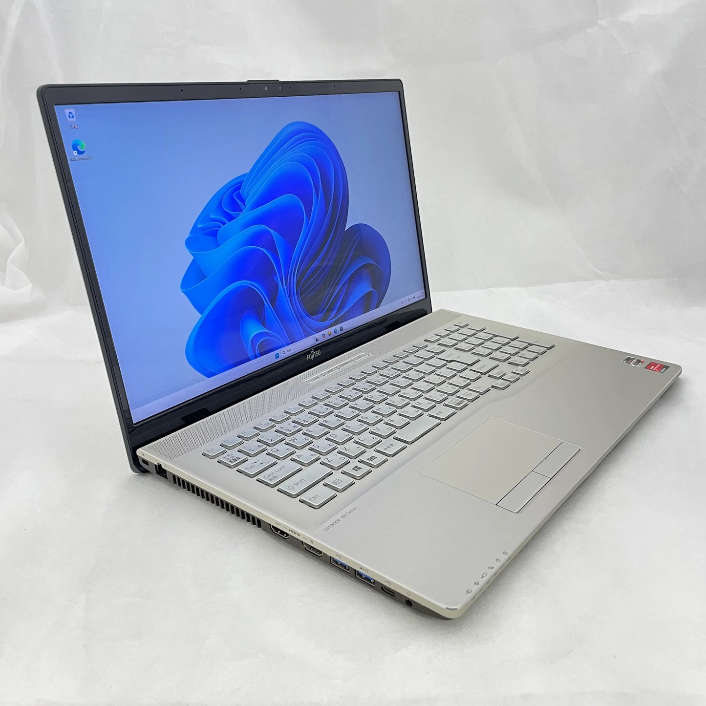 【中古Bランク】富士通 LIFEBOOK NH78/E3 Ryzen 7 4700U/メモリ 8GB/SSD 256GB/17.3インチ フルHD/BD-MULTI/Windows 11 Home