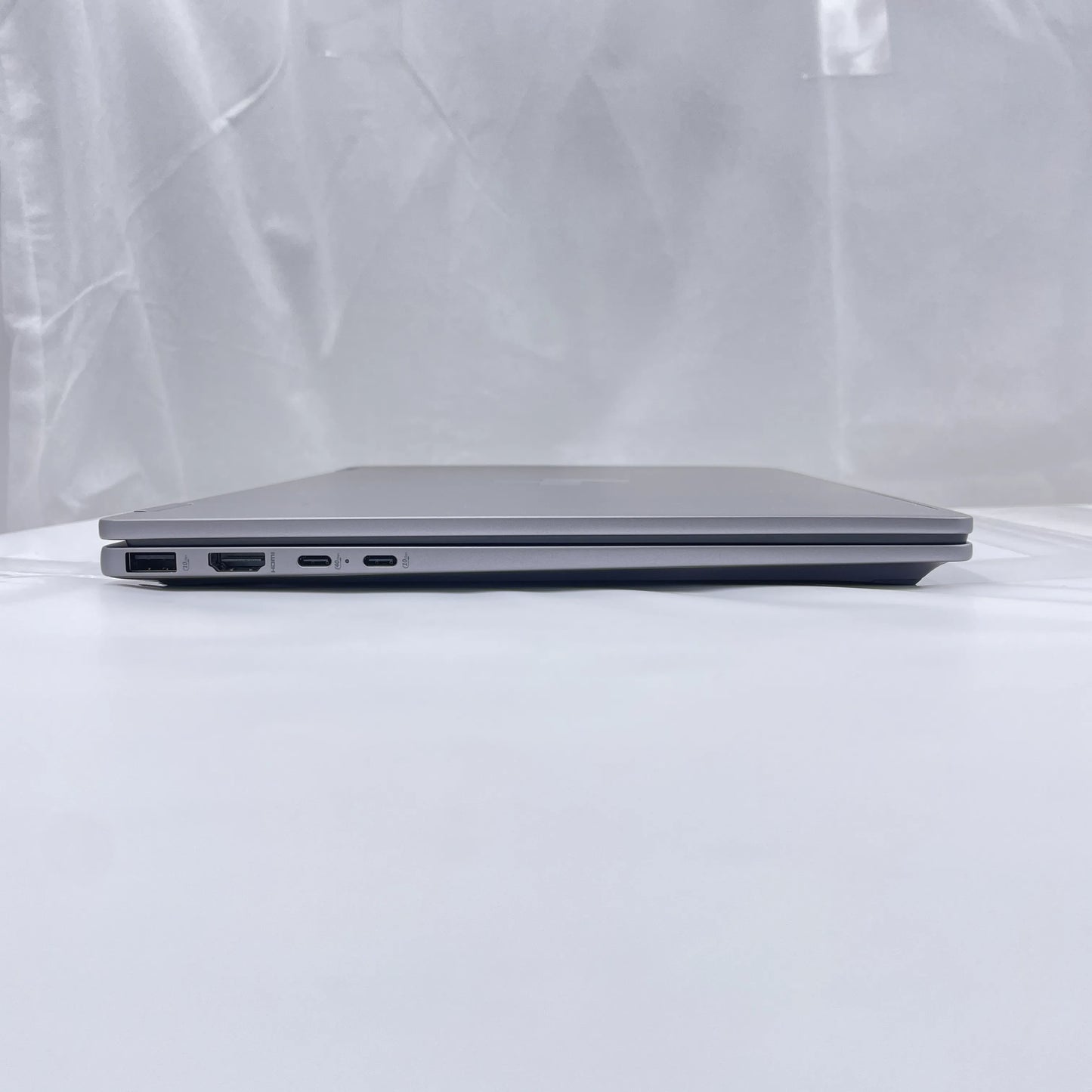 【中古Aランク】HP OmniBook X Flip Laptop AI 14-fk0004AU Ryzen AI 5 340/メモリ 16GB/SSD 512GB/14インチ/Windows 11 Home