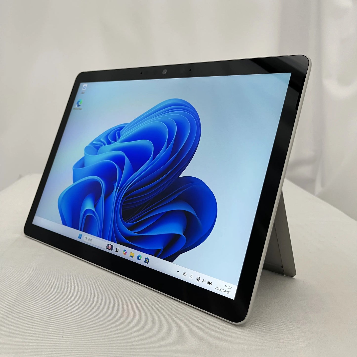 【中古Aランク】Microsoft Surface Go 2 Core m3 8100Y/メモリ 8GB/SSD 256GB/10.5インチ/Windows 11 Pro
